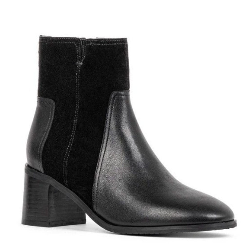 NYDJ Size 7 Black Leather Suede Ankle Boots Block Heel Side Zip NEW GEM $180